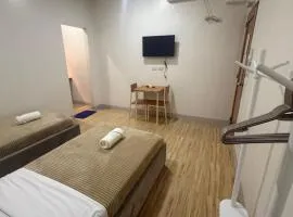 24-Seven Guesthouse - Room 202