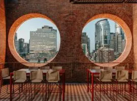 Hyde Melbourne Place