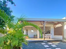 Vanille, à proximité des plages, idéalement situé pour visiter la Guadeloupe