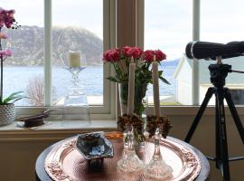 Beach Front Home In Rovde With Wifi, Hotel in Rovde