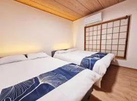 Blue Moon駅徒歩5分難波直通駐車場有一棟貸し関空アクセス良好24時間スーパー近