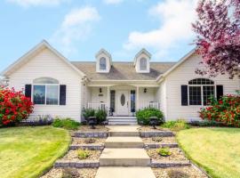 Family Home With Pool Table - Fall Weekly Savings, hotel em Post Falls