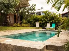 LODGE INDIGO - Bungalow & RDC indépendant proche aéroport