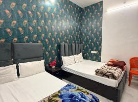 Saryu Sankul Enclave Near Saryu River, hotel en Ayodhya