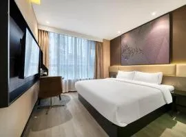 IU Hotel Chongqing Jiefangbei 重庆解放碑洪崖洞店