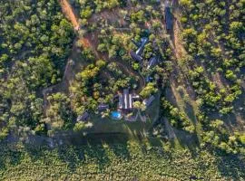 Thaba Metsi Private Game Lodge - Welgevonden