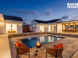 StayVista at The Leo's Manor with Bonfire, Pool, viešbutis Džaipure