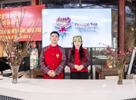 The Legend of Dragon Tea Suoi Giang, hotell i Văn Chấn