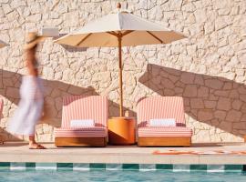 The Lodge Wadjemup: Rottnest Island şehrinde bir otel