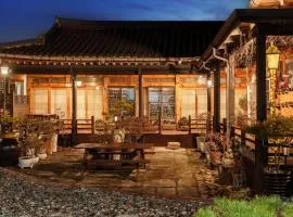 Gyeongju Silla Palace Pension