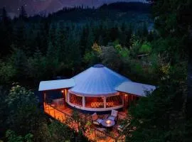 Scenic Woodland Yurt with Stargazing Dome & Firepit near Carson, Washington