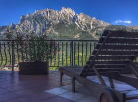 ORIGINI Terrazza panoramica in Valcamonica, hotel em Ceto