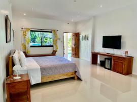 Strutz Art Garden Resort, khách sạn ở Bangued