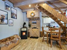 Domek Drwala k. Karpacza, hotelli kohteessa Sosnówka