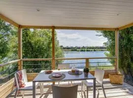 Cottage by the Seine 4p