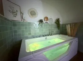 Charité 3 - Love Room Spa - Place Bellecour
