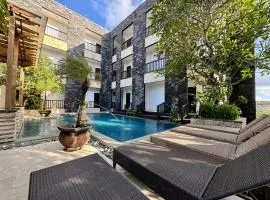 Mamo Hotel Uluwatu