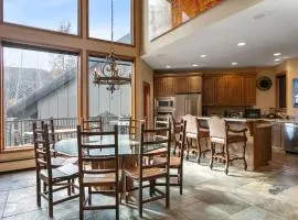 Family-Friendly Ski Escape with Hot Tub condo