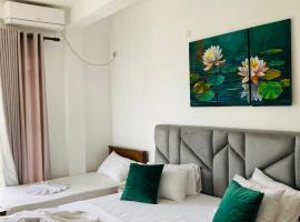 Emerald Mountain Resort, Hotel in Ampitiya