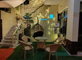 New Chandigarh Holiday Home, готель у місті Чандігарх
