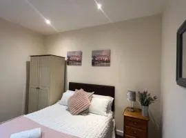 36 flat 1 - Room 2