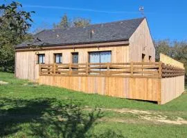 Chalet au calme avec Piscine hivernale chauffée