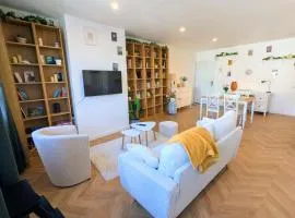 T3 61m2, Hypercentre, vue Fontaine Chaude, bureau