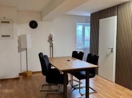 Premium Apartment für Teams & Monteure 2 Schlafzimmer, Parkplatz & WLAN, hotel i Leuna