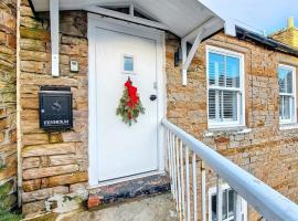 Fenholme studio apartment, Alston, хотел в Олстън