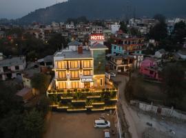 Hotel Kartikey Near Jio Centre, khách sạn ở Sundarnagar