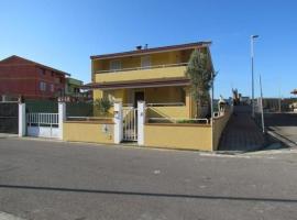 Apartment Wohnung in Soleminis mit Grill by Interhome, hotel v destinaci Solèminis