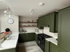 4 bedroom in Dublin4