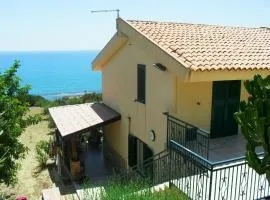 Holiday Home Exklusive Villa mit Strandblick by Interhome