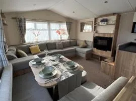Great Caravan With Decking At Dovercourt Holiday Park Ref 44506F