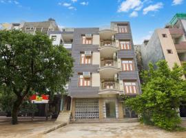 Hotel O V GUEST INN, hotel v destinácii Tenāli