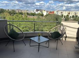 Rotonda apartment, хотел в Лугож