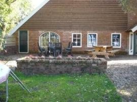 Holiday Home Gemütlicher Ferienhof Loosternest in Vriescheloo by Interhome, hotel a Vriescheloo