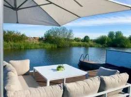 Holiday Home in Wervershoof mit Terrasse und Garten by Interhome