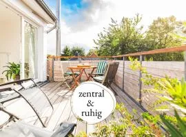 Casa Ueberall - Ruhige DG-Ferienwohnung für 2 Erwachsene in Burg - Balkon mit Abendsonne, hochwertige Ausstattung, überdachter E-Bike-Stellplatz, Nähe zur Altstadt & Restaurants