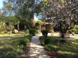 Meifod House, хотел в Карнарфон