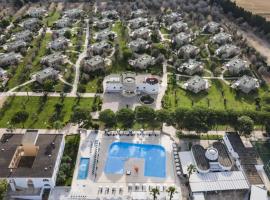 Color Dolmen Family Village, viešbutis mieste Minervino di Lecce