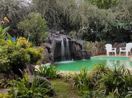 Casa privada con pileta exclusiva, Hotel in Villa Carlos Paz