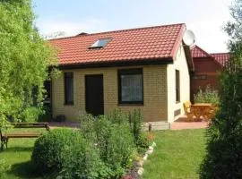 Holiday Home Gartenappartement an der polnischen Ostseeküste by Interhome