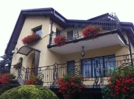 Holiday Home Ferienvilla mit Garten- Grill und Terrasse by Interhome