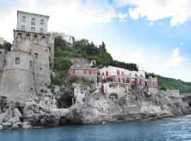 Acquamarina - Direct Sea Access - Full Sea View - Amalfi Coast, hôtel à Cetara