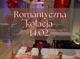 安塔爾斯酒店，格地尼亞的附設泳池的飯店