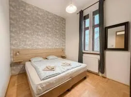 K13 Gozsdu Apartment