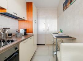Modern House for Couples & Business Stays, Hotel in Sassuolo