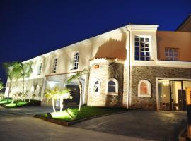 Viesnīca Hotel Luve pilsētā San Antonio de Banageber, netālu no apskates objekta Escorpion Golf Course