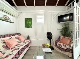 Bungalow à Sainte-Anne avec piscine privée
